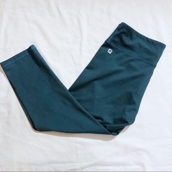Fabletics Crop Leggings - Picture 4 of 4